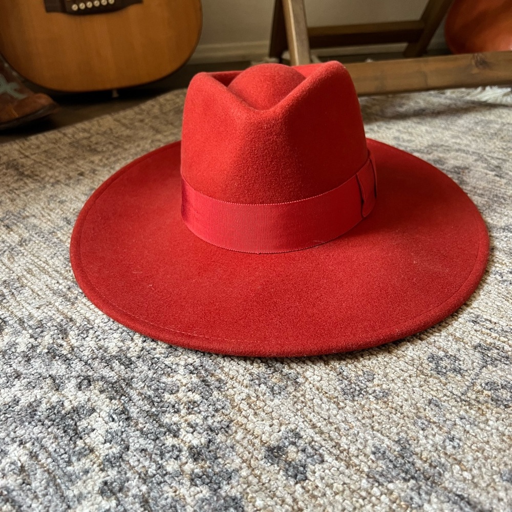 Brixton wide brim hat